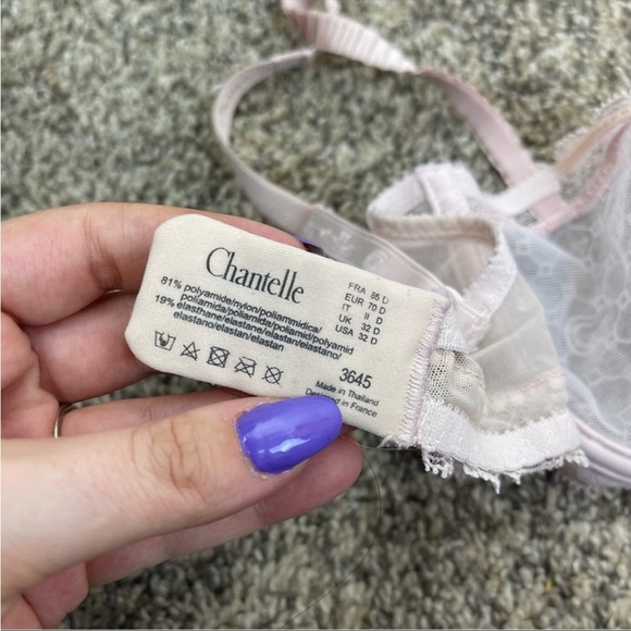 32d unlined Chantelle lace Demi bra with lace detail on the straps - Picture 6 of 8